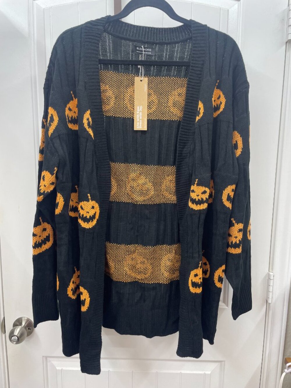 New BloomChic Pumpkin Black Open Cardigan Size 14 - 16, 1X - Picture 3 of 7